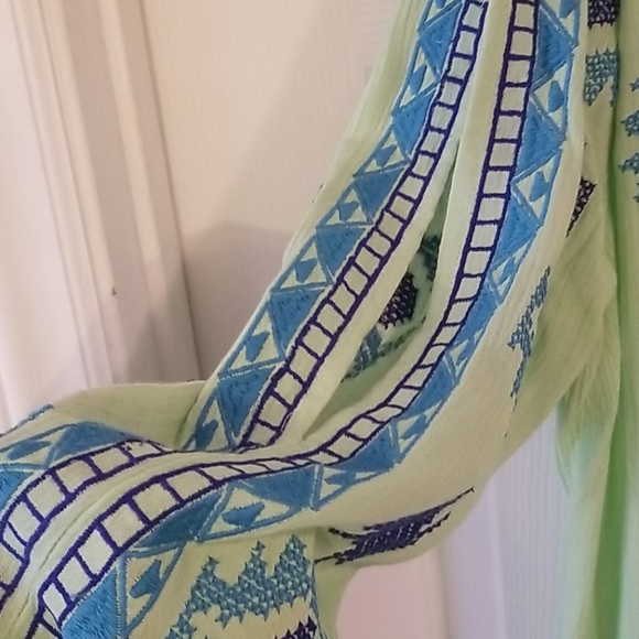 America & Beyond Embroidered Kaftan size L - Picture 4 of 12